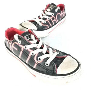 Converse  sneakers